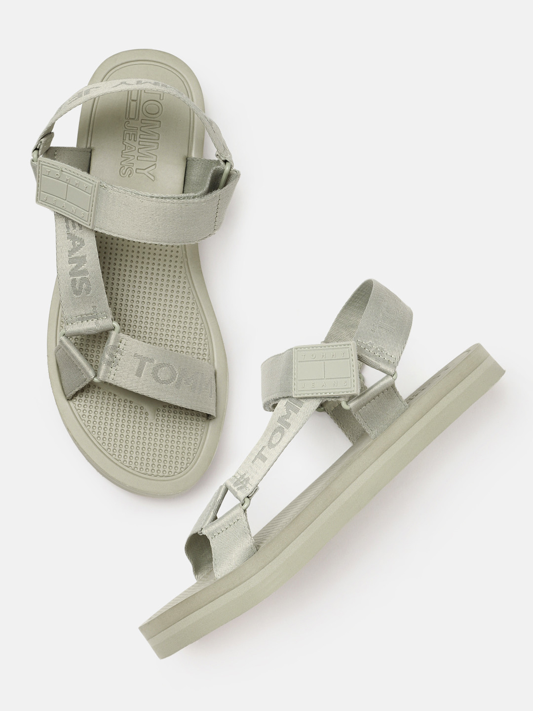 Tommy Hilfiger Men Grey Sports Sandals
Tommy Hilfiger Men Grey Sports Sandals