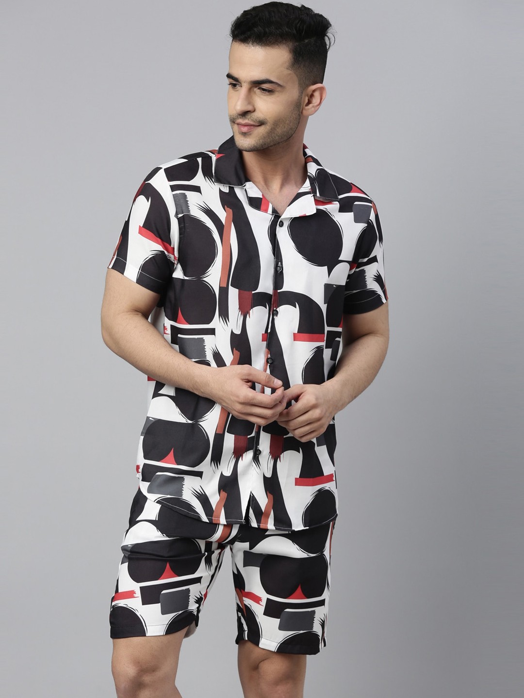 Bushirt Men White & Black Printed Night Suit