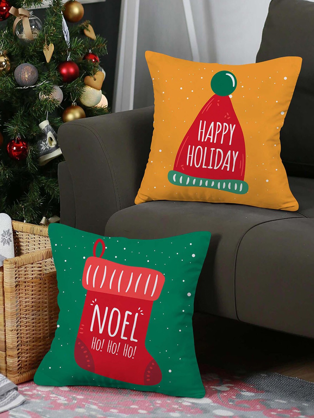 TIED RIBBONS Set of 2 Christmas Decoration Printed Square Cushion Covers, Green
TIED RIBBONS Set of 2 Christmas Decoration Printed Square Cushion Covers, Green