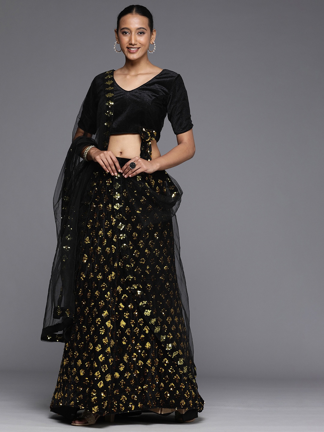 Mitera Black & Gold-Toned Velvet Semi-Stitched Lehenga & Unstitched Blouse With Dupatta
Mitera Black & Gold-Toned Velvet Semi-Stitched Lehenga & Unstitched Blouse With Dupatta