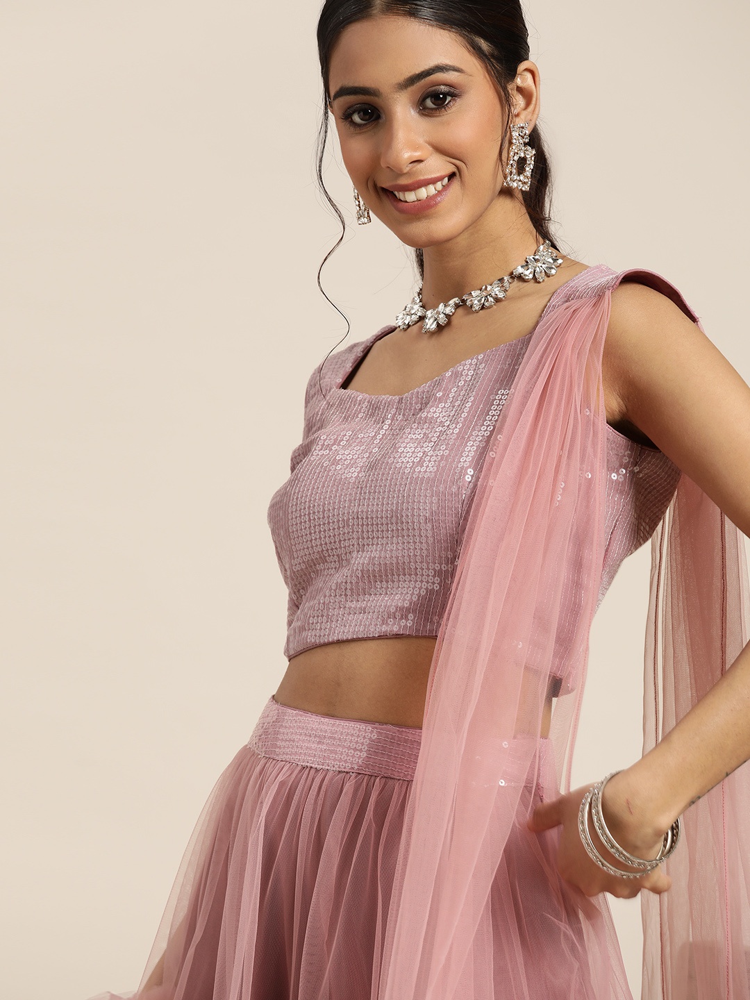 Sangria Pink & Gold-Toned Embroidered Sequinned Semi-Stitched Lehenga & Unstitched Blouse With Dupatta
Sangria Pink & Gold-Toned Embroidered Sequinned Semi-Stitched Lehenga & Unstitched Blouse With Dupatta