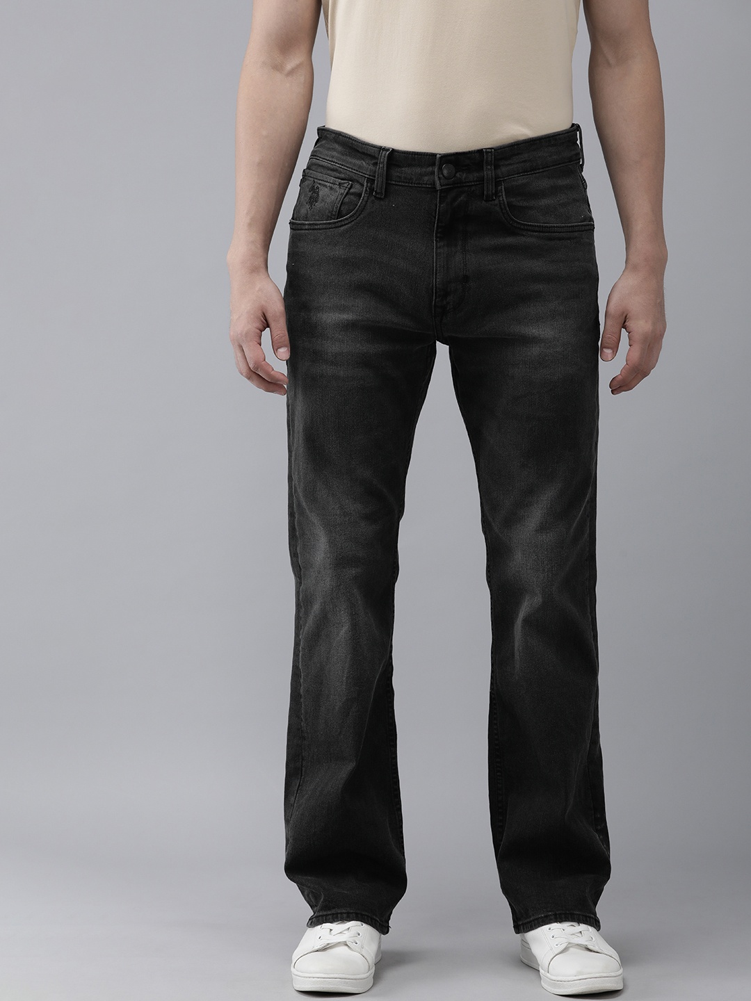 U.S. Polo Assn. Denim Co. Men Black Connor Bootcut Fit Heavy Fade Stretchable Jeans
U.S. Polo Assn. Denim Co. Men Black Connor Bootcut Fit Heavy Fade Stretchable Jeans