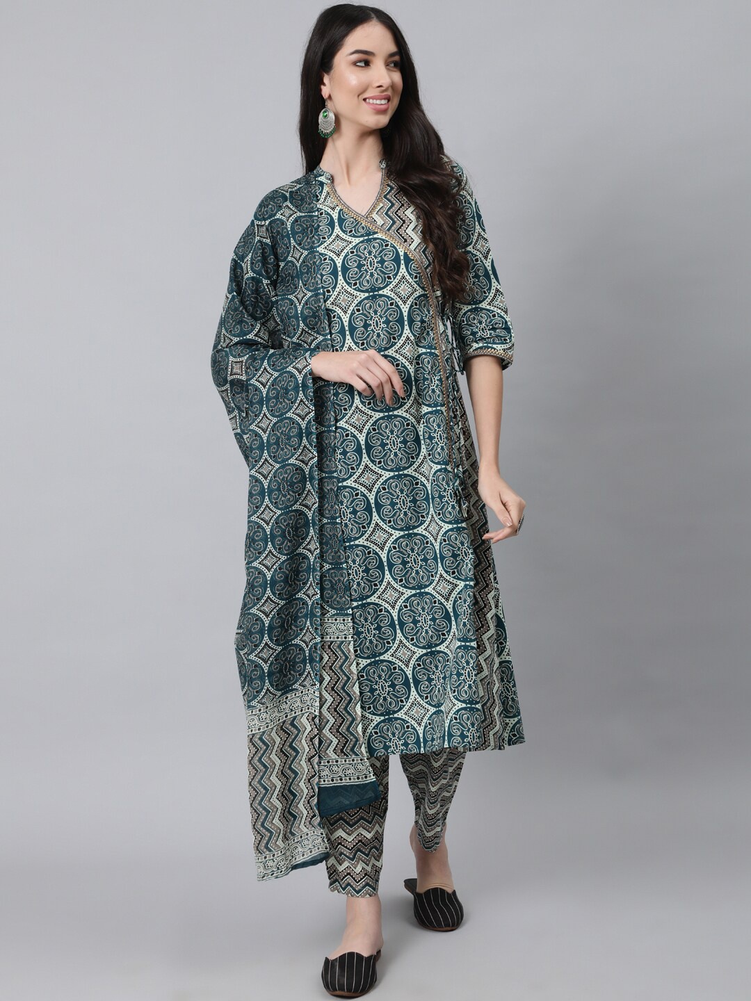 Anubhutee Women Blue Printed Angrakha Pure Cotton Kurta with Trousers & With Dupatta
Anubhutee Women Blue Printed Angrakha Pure Cotton Kurta with Trousers & With Dupatta