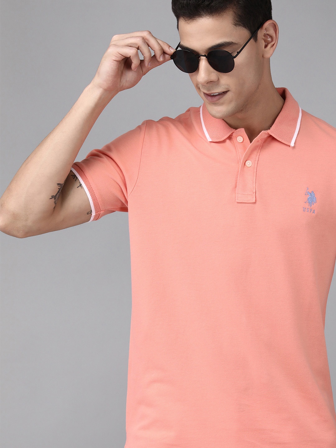 U S Polo Assn Men Pink Brand Logo Embroidered Polo Collar Slim Fit Pure Cotton T-shirt
U S Polo Assn Men Pink Brand Logo Embroidered Polo Collar Slim Fit Pure Cotton T-shirt
