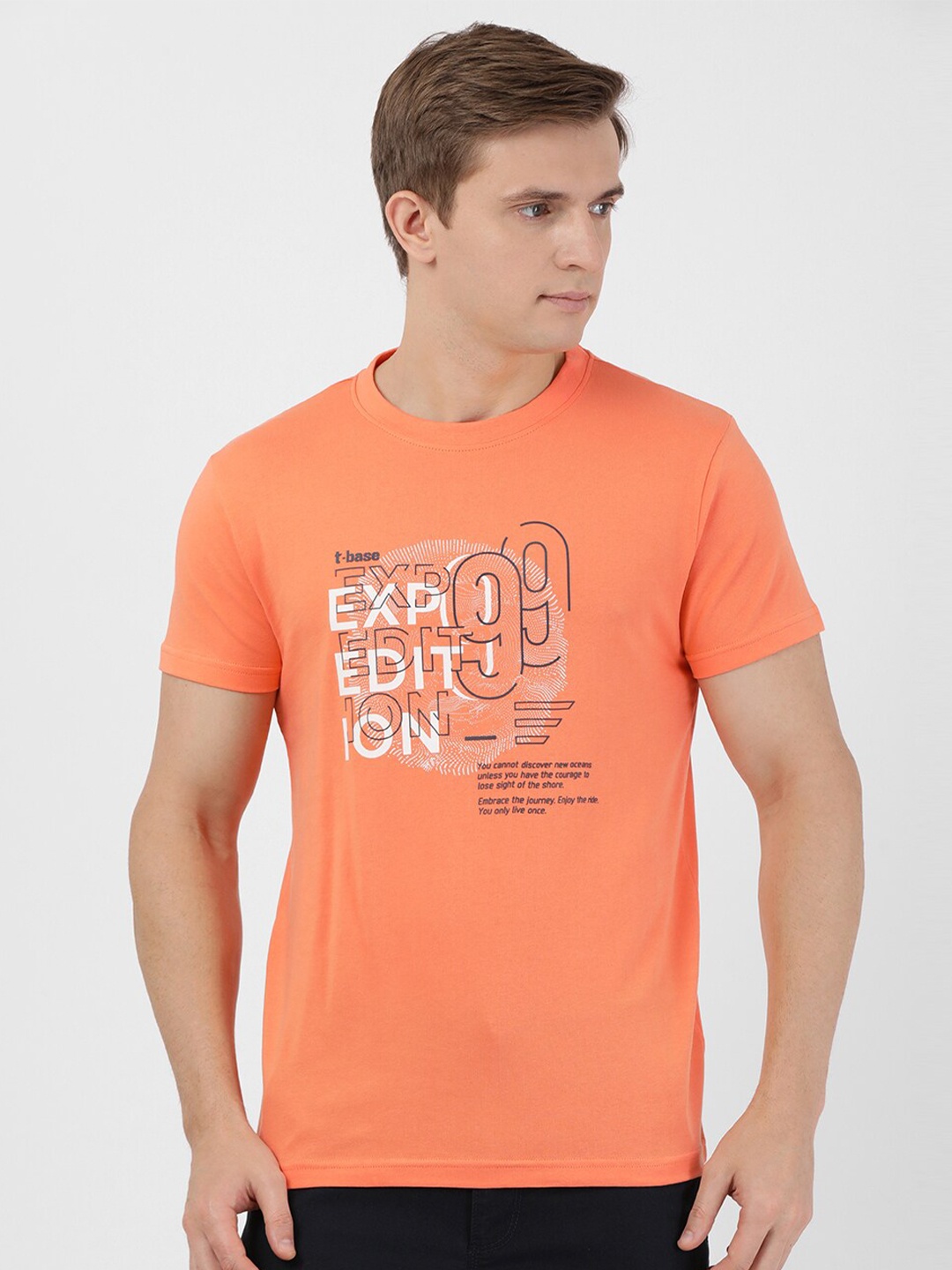 t-base Men Orange Typography Printed Applique Slim Fit T-shirt