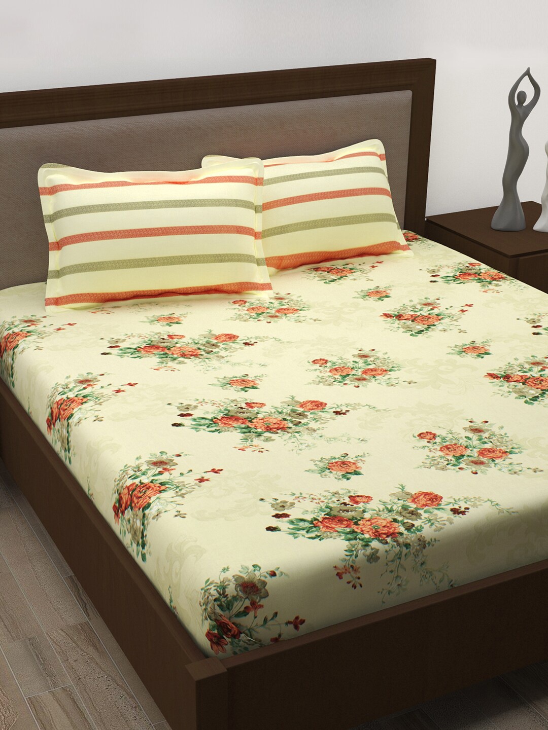 Story@home Cream-Coloured & Orange Floral 186 TC 3 Queen Bedsheet with 6 Pillow Covers
Story@home Cream-Coloured & Orange Floral 186 TC 3 Queen Bedsheet with 6 Pillow Covers