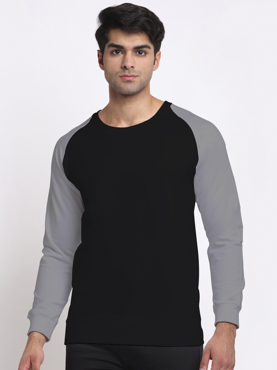 Friskers Men Black Colourblocked Sweatshirt