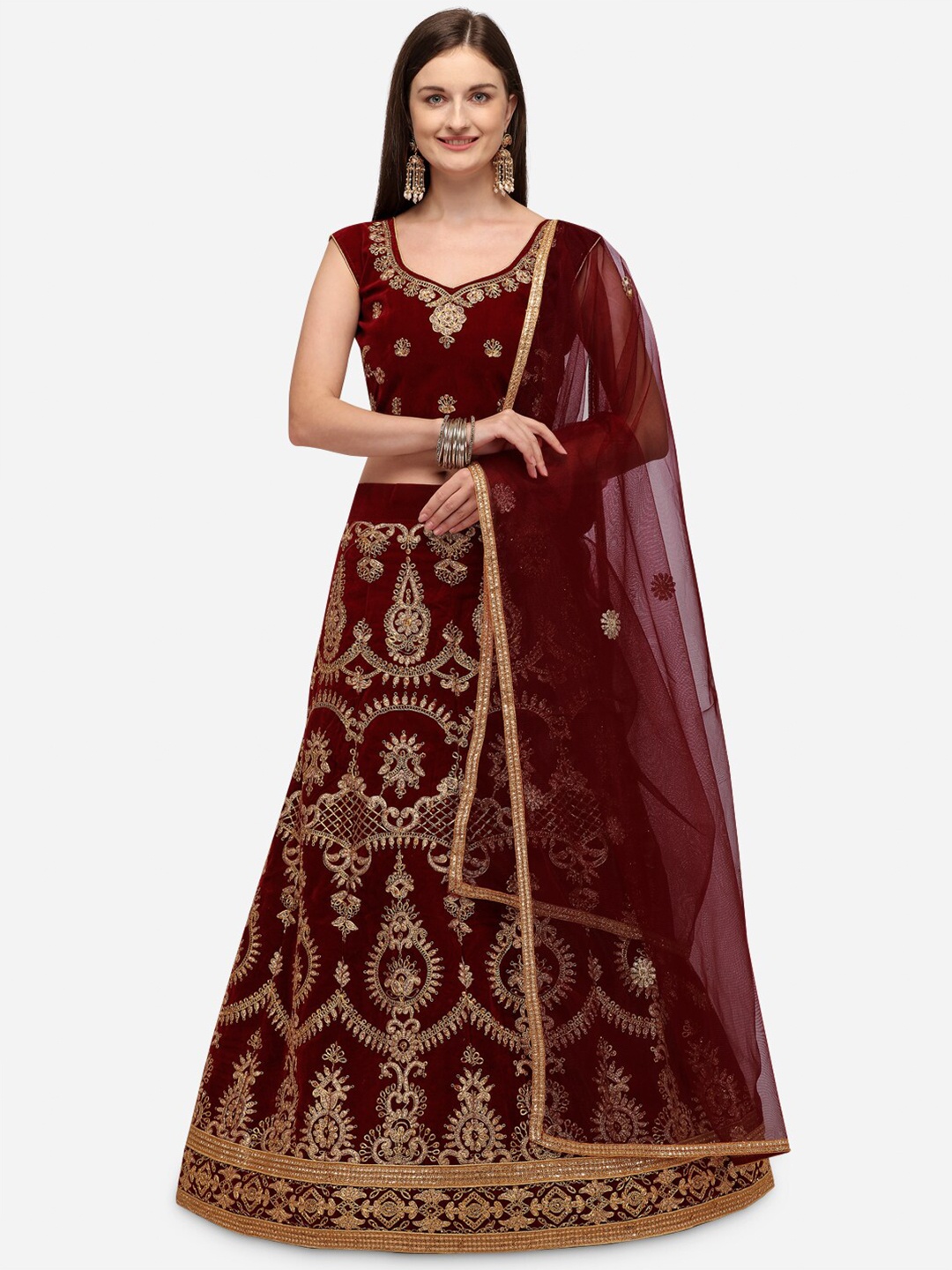 Rajesh Silk Mills Maroon & Gold-Toned Embroidered Semi-Stitched Lehenga & Unstitched Blouse With Dupatta
Rajesh Silk Mills Maroon & Gold-Toned Embroidered Semi-Stitched Lehenga & Unstitched Blouse With Dupatta