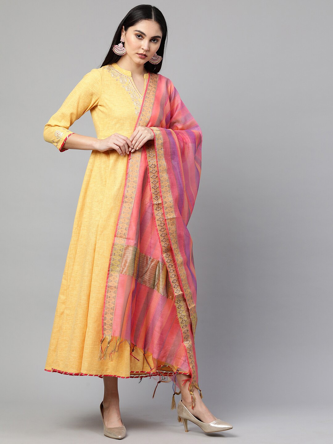 FASHOR Yellow Ethnic Motifs Embroidered Ethnic A-Line Midi Cotton Dress With Dupatta
FASHOR Yellow Ethnic Motifs Embroidered Ethnic A-Line Midi Cotton Dress With Dupatta