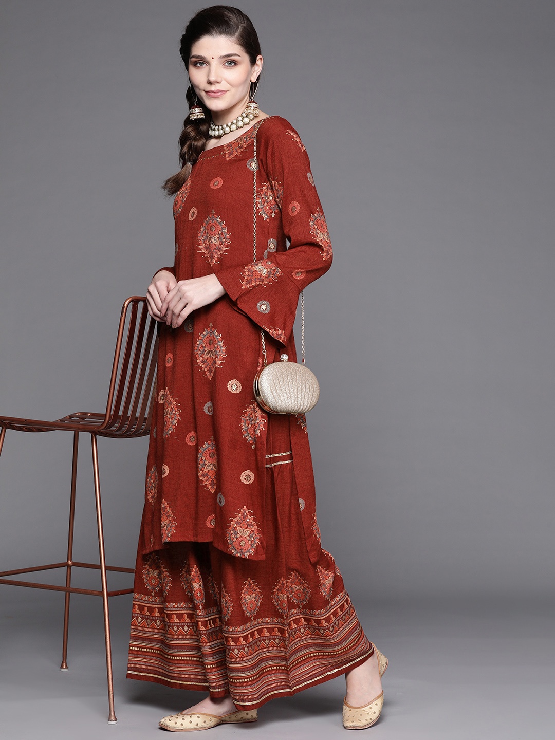 Chhabra 555 Women Maroon Ethnic Motifs Printed Made to Measure Embellished Kurta Set
Chhabra 555 Women Maroon Ethnic Motifs Printed Made to Measure Embellished Kurta Set