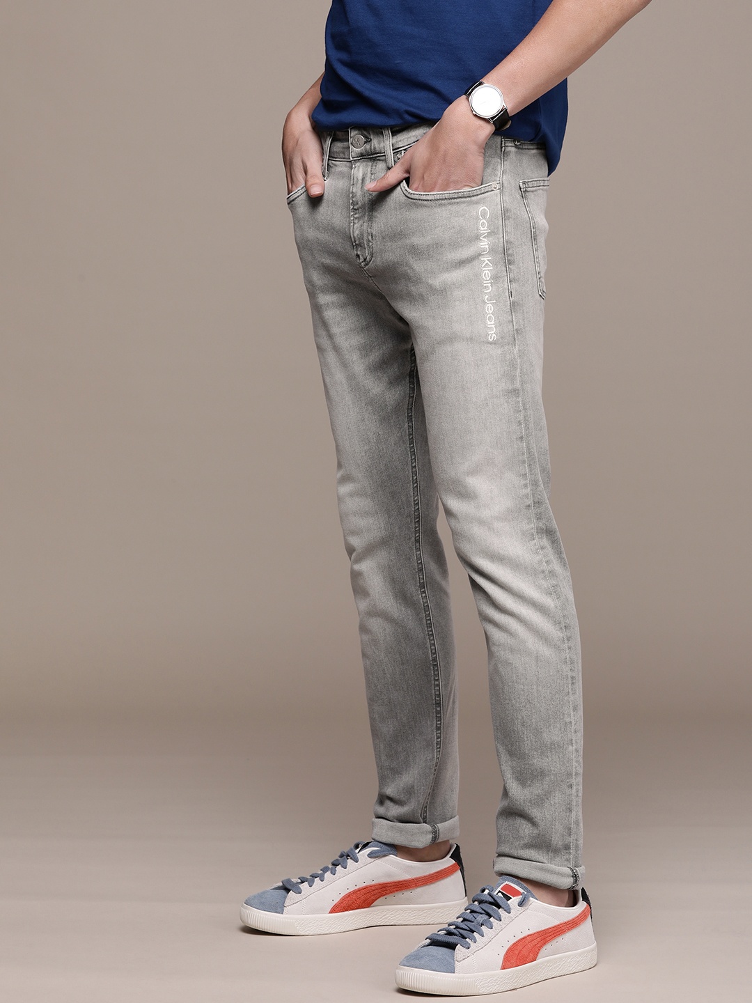 Calvin Klein Jeans Men Grey Skinny Fit Mid Rise Light Fade Printed Stretchable Jeans
Calvin Klein Jeans Men Grey Skinny Fit Mid Rise Light Fade Printed Stretchable Jeans