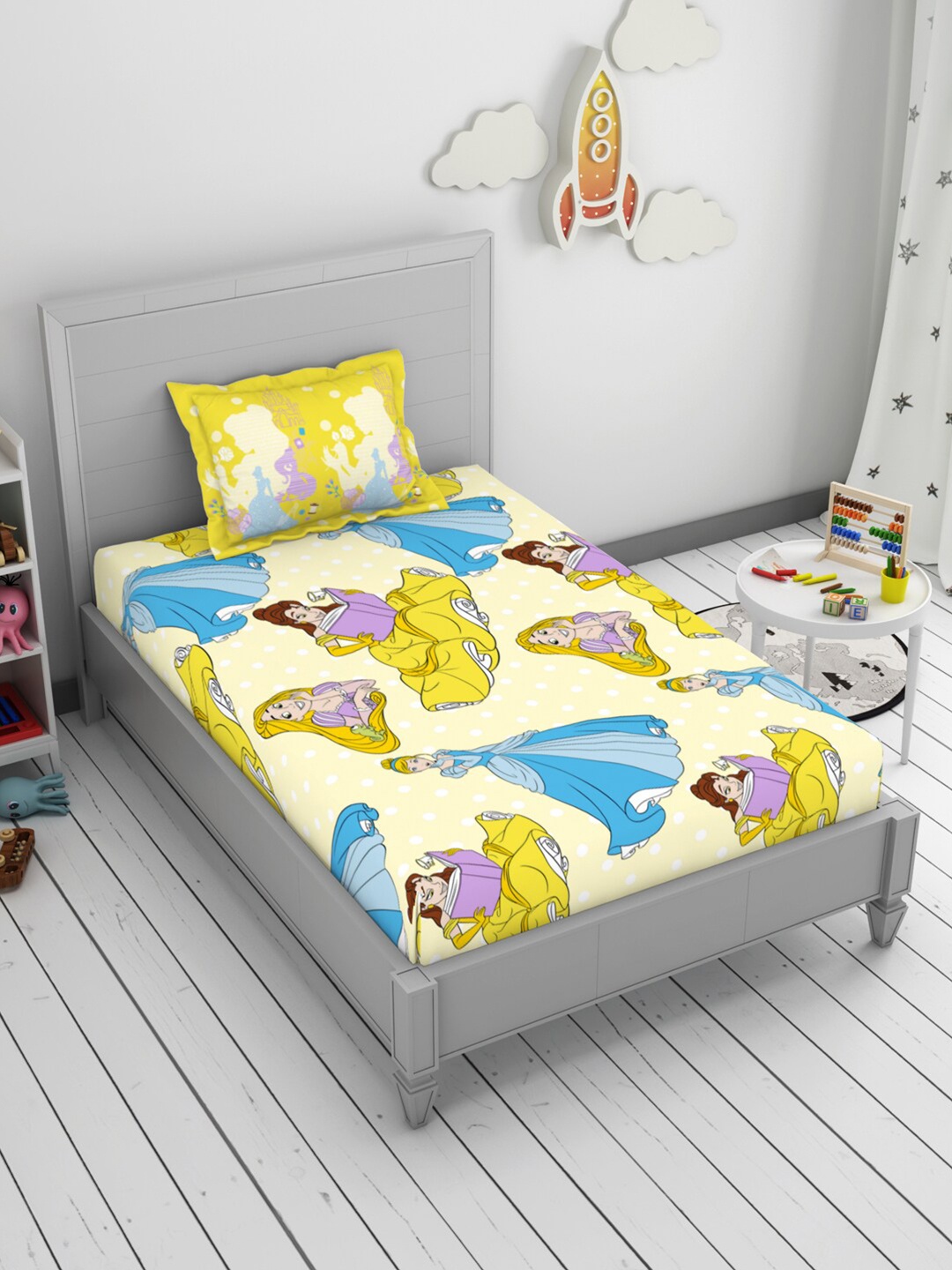 CORE Designed by SPACES Yellow Disney Princess 144 TC Single Bedsheet with 1 Pillow Covers
CORE Designed by SPACES Yellow Disney Princess 144 TC Single Bedsheet with 1 Pillow Covers