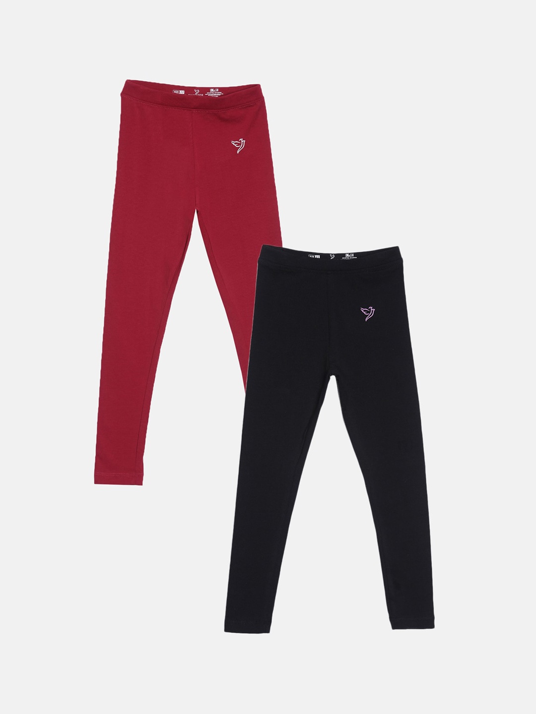 TWIN BIRDS Girls Pack Of 2 Black & Maroon Solid Pure Cotton Ankle-Length Leggings
TWIN BIRDS Girls Pack Of 2 Black & Maroon Solid Pure Cotton Ankle-Length Leggings