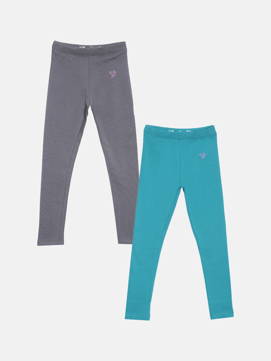 TWIN BIRDS Girls Pack Of 2 Solid Pure Cotton Tailored-Fit Ankle-Length Leggings, Grey
TWIN BIRDS Girls Pack Of 2 Solid Pure Cotton Tailored-Fit Ankle-Length Leggings, Grey