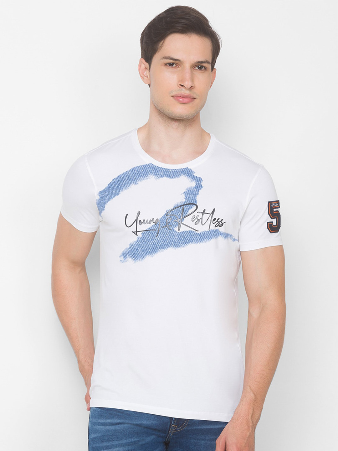 SPYKAR Men White Printed Slim Fit T-shirt
SPYKAR Men White Printed Slim Fit T-shirt
