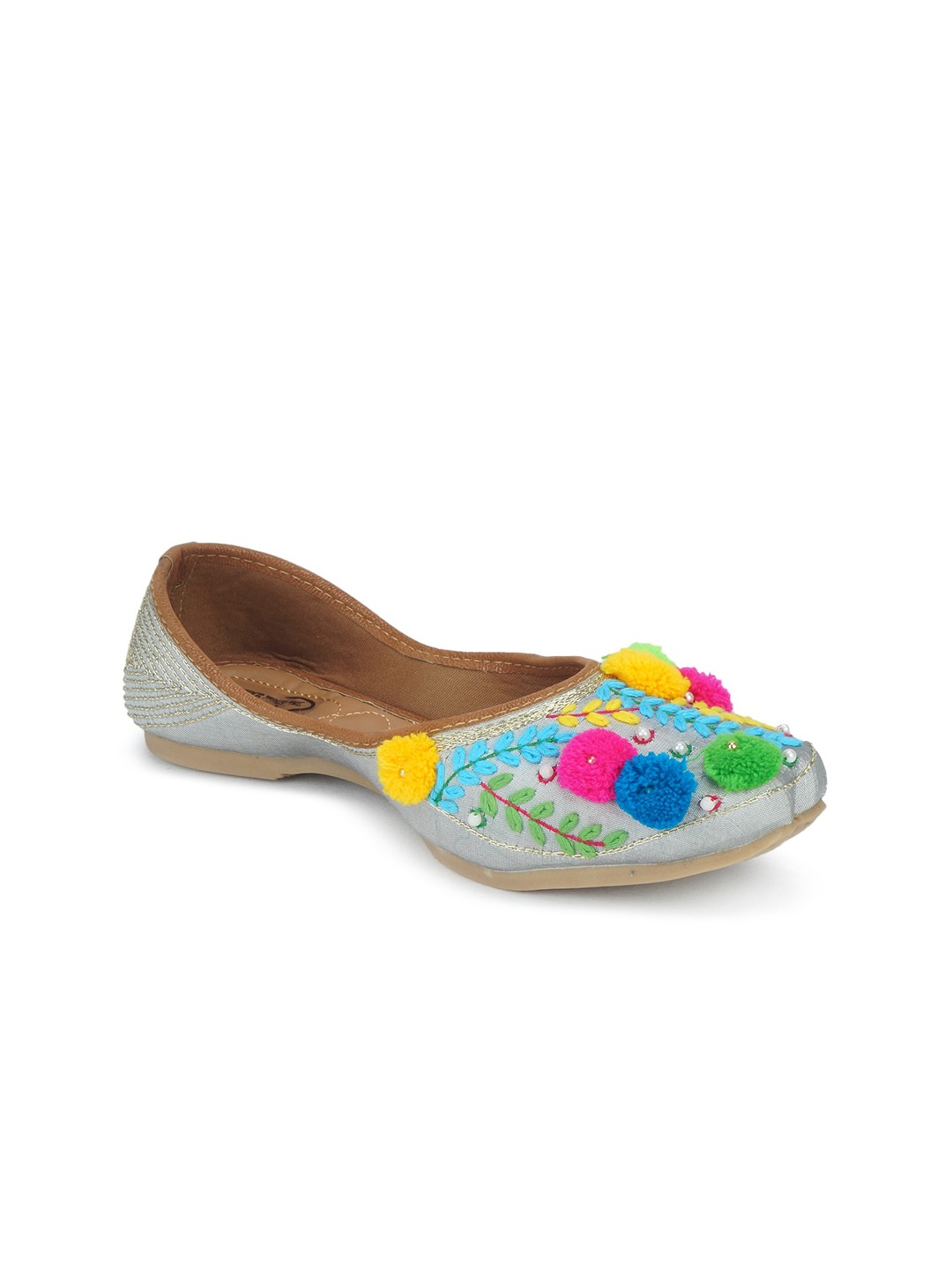 The Desi Dulhan Women Grey Embellished Leather Ethnic Mojaris with Embroidered Flats