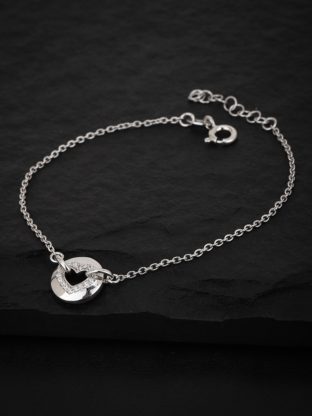 VANBELLE Women Silver-Toned Sterling Silver Cubic Zirconia Rhodium-Plated Link Bracelet
VANBELLE Women Silver-Toned Sterling Silver Cubic Zirconia Rhodium-Plated Link Bracelet