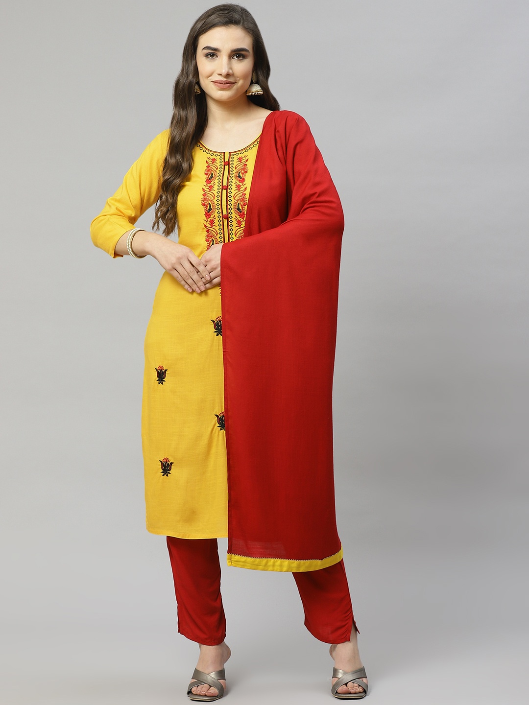 HIGHLIGHT FASHION EXPORT Women Yellow Embroidered Kurta with Trousers & With Dupatta
HIGHLIGHT FASHION EXPORT Women Yellow Embroidered Kurta with Trousers & With Dupatta