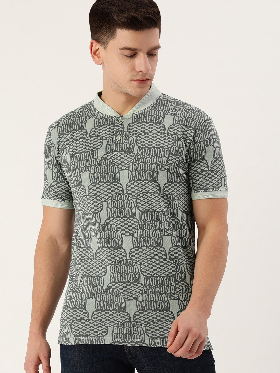 Difference of Opinion Men Grey with A Tinge Of Blue & Black Printed Polo Collar T-shirt
Difference of Opinion Men Grey with A Tinge Of Blue & Black Printed Polo Collar T-shirt