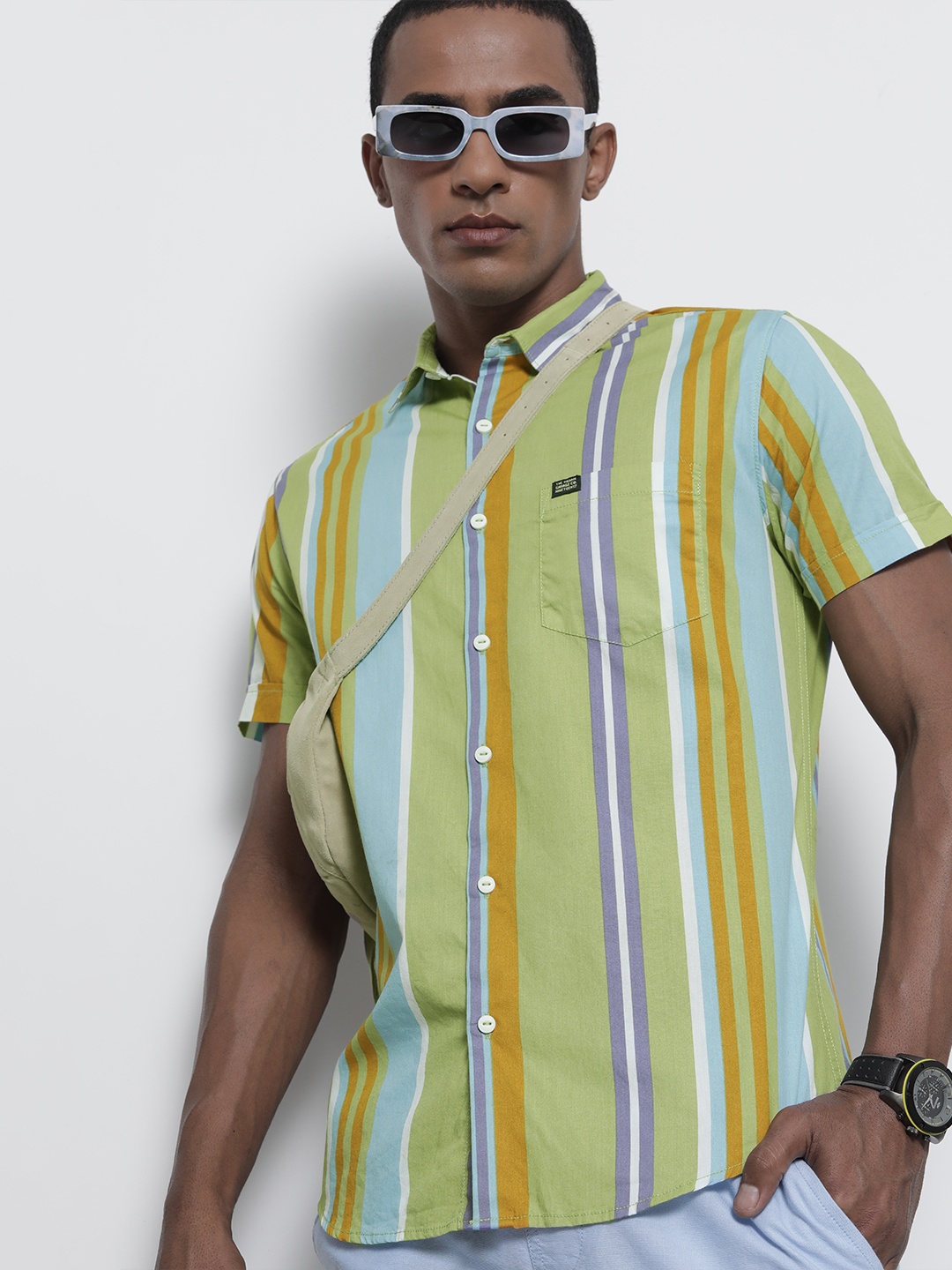 The Indian Garage Co Men Green Regular Fit Vertical Stripes Opaque Cotton Casual Shirt
The Indian Garage Co Men Green Regular Fit Vertical Stripes Opaque Cotton Casual Shirt