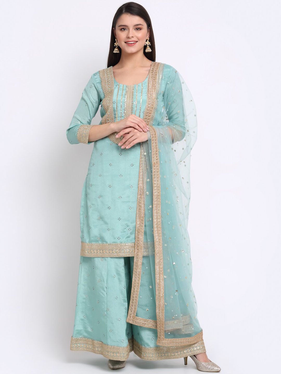anokherang Women Blue & Gold-Toned Floral Sequinned Kurta With Palazzos & Net Dupatta
anokherang Women Blue & Gold-Toned Floral Sequinned Kurta With Palazzos & Net Dupatta
