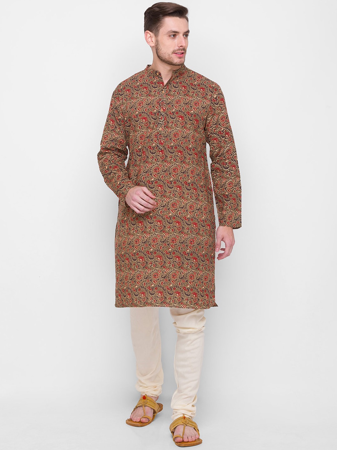Globus Men Khaki & Red Ethnic Motifs Printed Mandarin Collar Cotton Straight Kurta
Globus Men Khaki & Red Ethnic Motifs Printed Mandarin Collar Cotton Straight Kurta