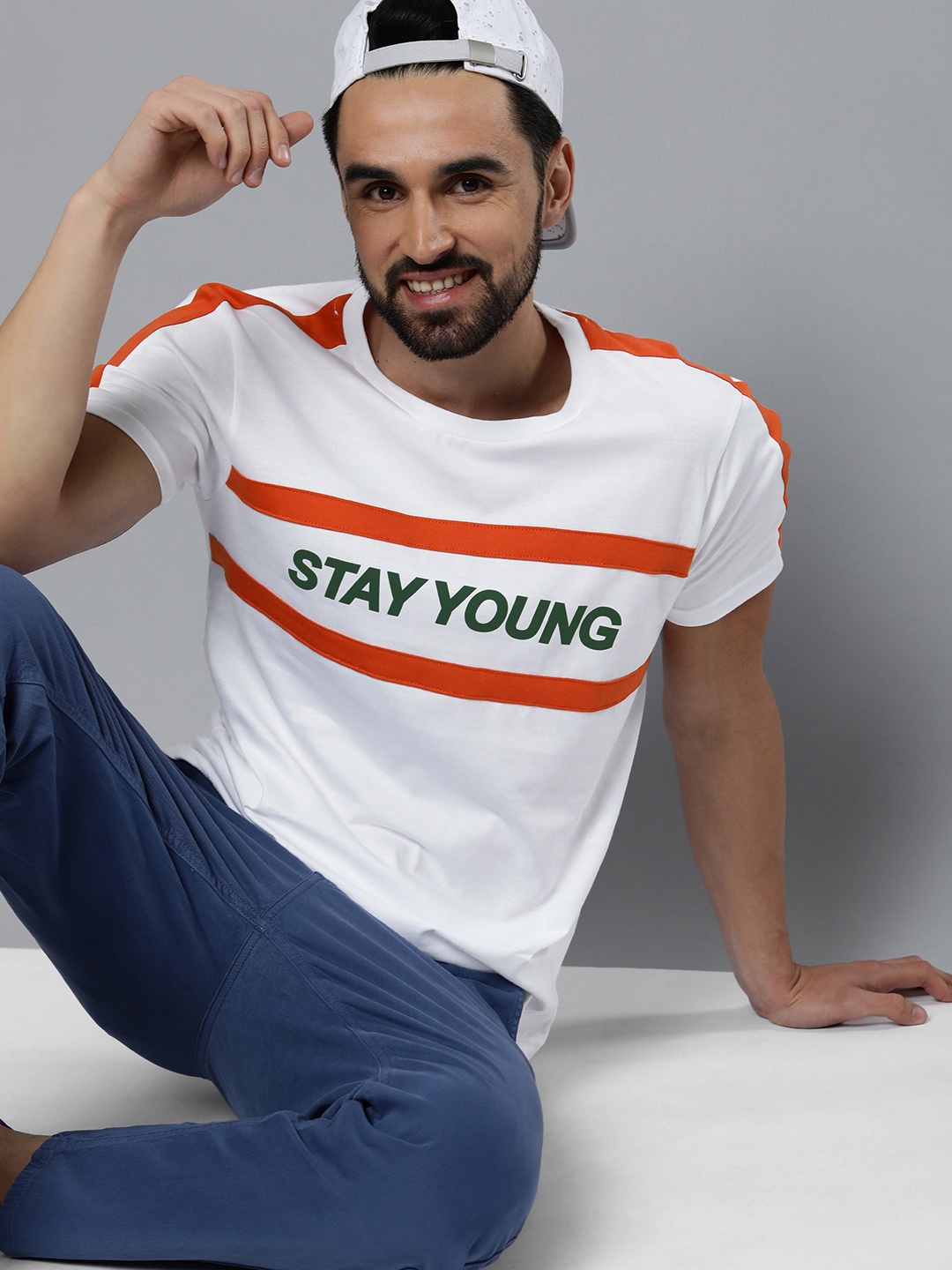 HERE&NOW Men White Typography Print Round Neck Pure Cotton Applique T-shirt
HERE&NOW Men White Typography Print Round Neck Pure Cotton Applique T-shirt
