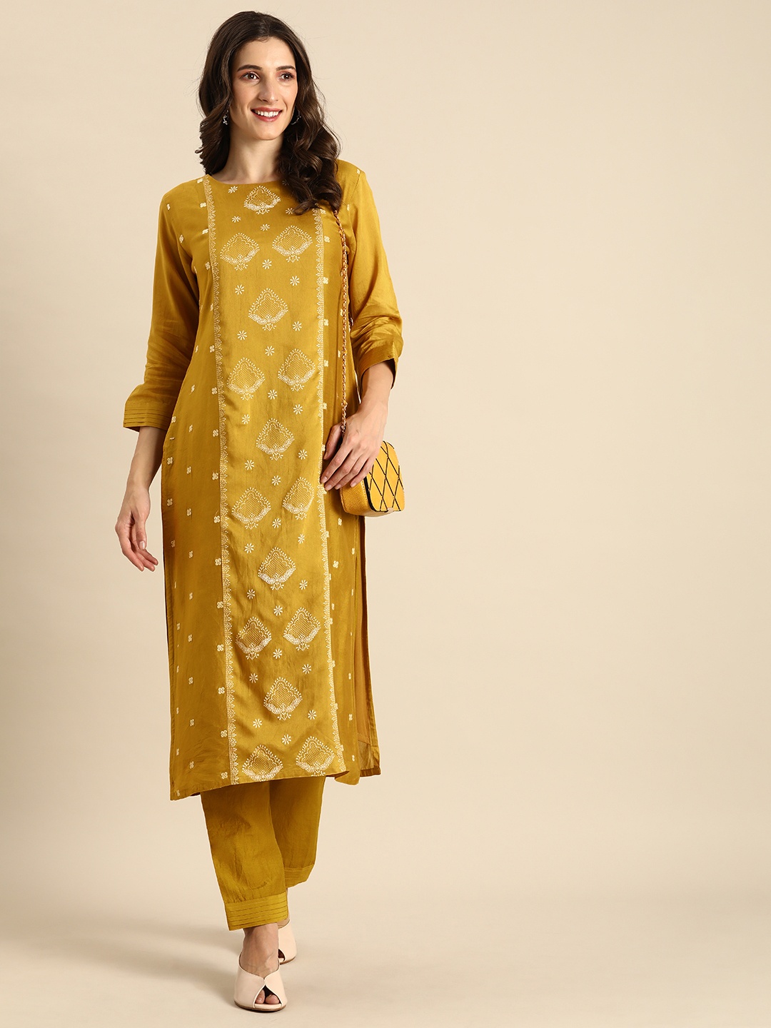 all about you Women Mustard Yellow & Off-White Ethnic Motifs Embroidered Kurta Set
all about you Women Mustard Yellow & Off-White Ethnic Motifs Embroidered Kurta Set