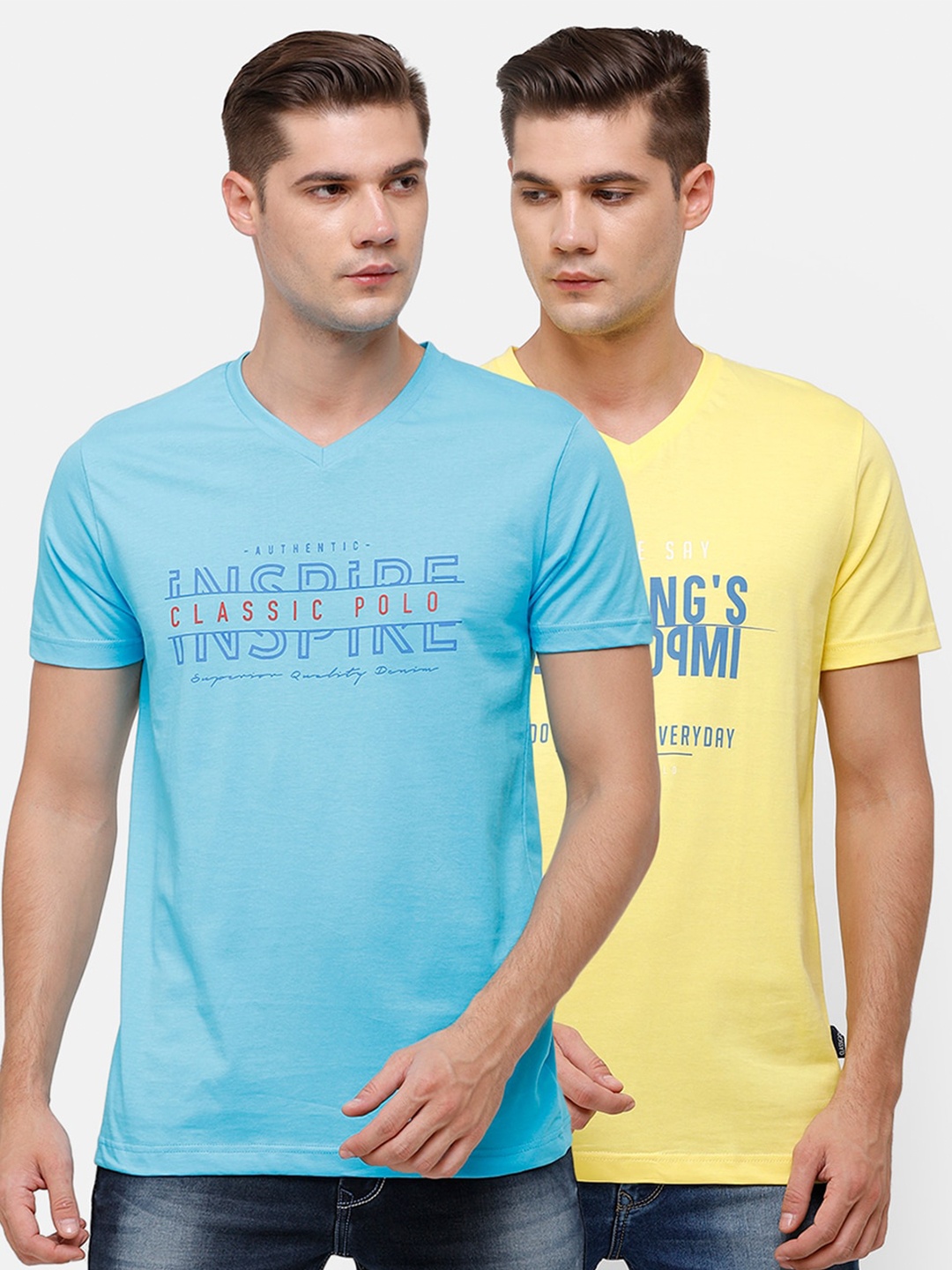 Classic Polo Men Blue Typography 2 Printed V-Neck Pockets Slim Fit T-shirt