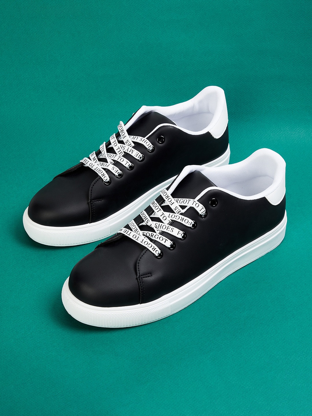 Forca by Lifestyle Men Black Sneakers