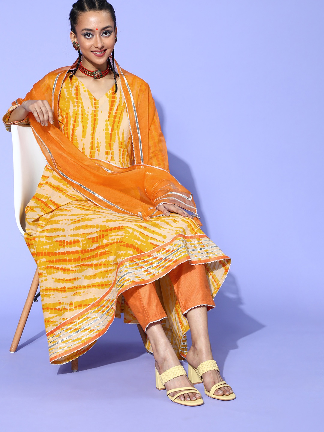 Indo Era Abstract Cotton Blend Tie and Dye Printed Kurta Set, Yellow