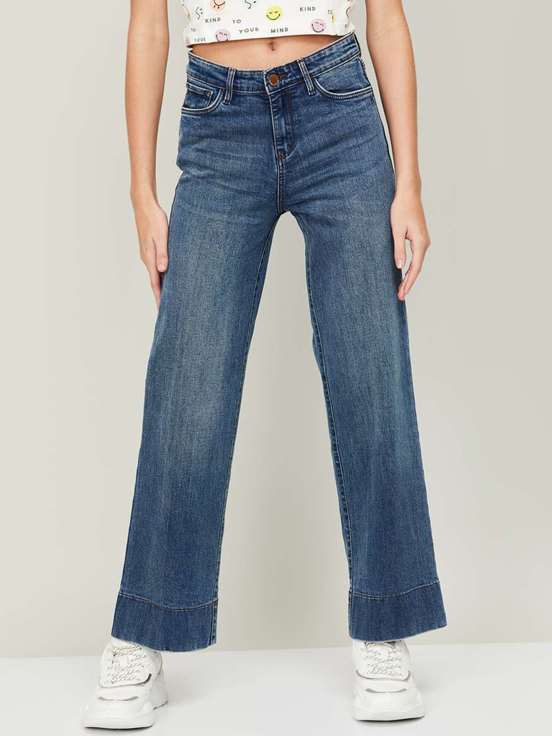 Xpose Women Blue Comfort Wide Leg High-Rise Low Distress Heavy Fade Stretchable Jeans
Xpose Women Blue Comfort Wide Leg High-Rise Low Distress Heavy Fade Stretchable Jeans