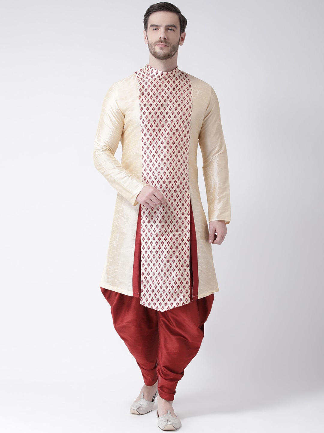 DEYANN Men Cream-Coloured & Maroon Ethnic Motifs Panelled Dupion Silk Kurta with Patiala
DEYANN Men Cream-Coloured & Maroon Ethnic Motifs Panelled Dupion Silk Kurta with Patiala
