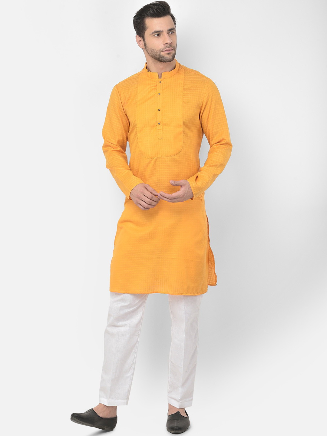 DEYANN Men Yellow & White Pure Cotton Kurta with Trousers 
DEYANN Men Yellow & White Pure Cotton Kurta with Trousers