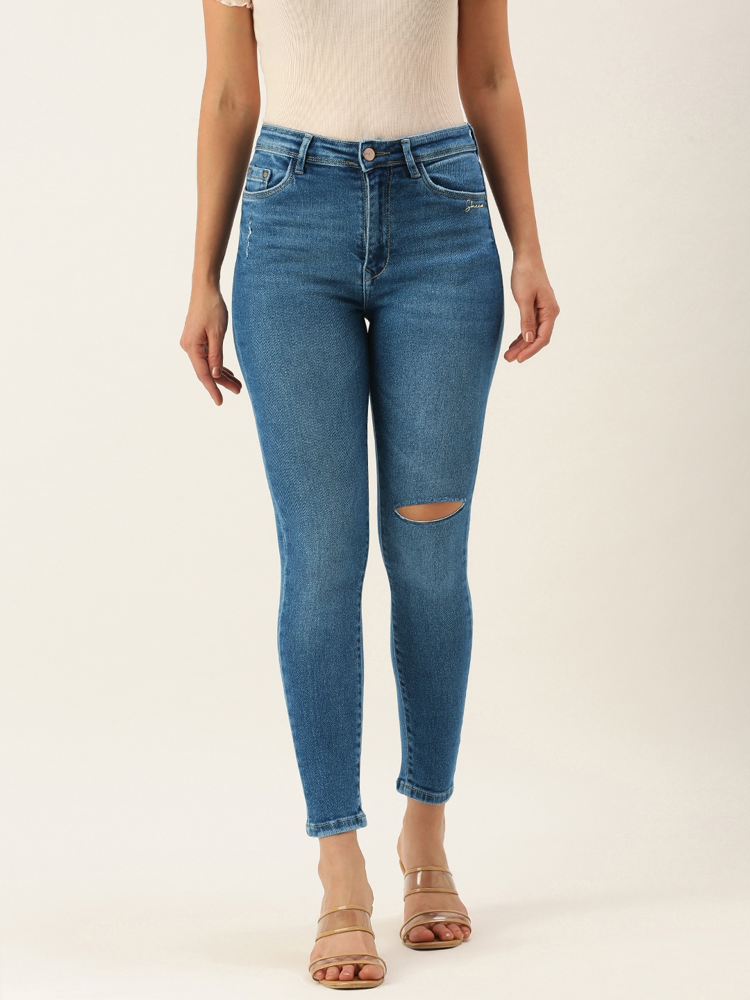SHECZZAR Women Blue Cotton Skinny Fit High-Rise Slash Knee Light Fade Stretchable Jeans
SHECZZAR Women Blue Cotton Skinny Fit High-Rise Slash Knee Light Fade Stretchable Jeans