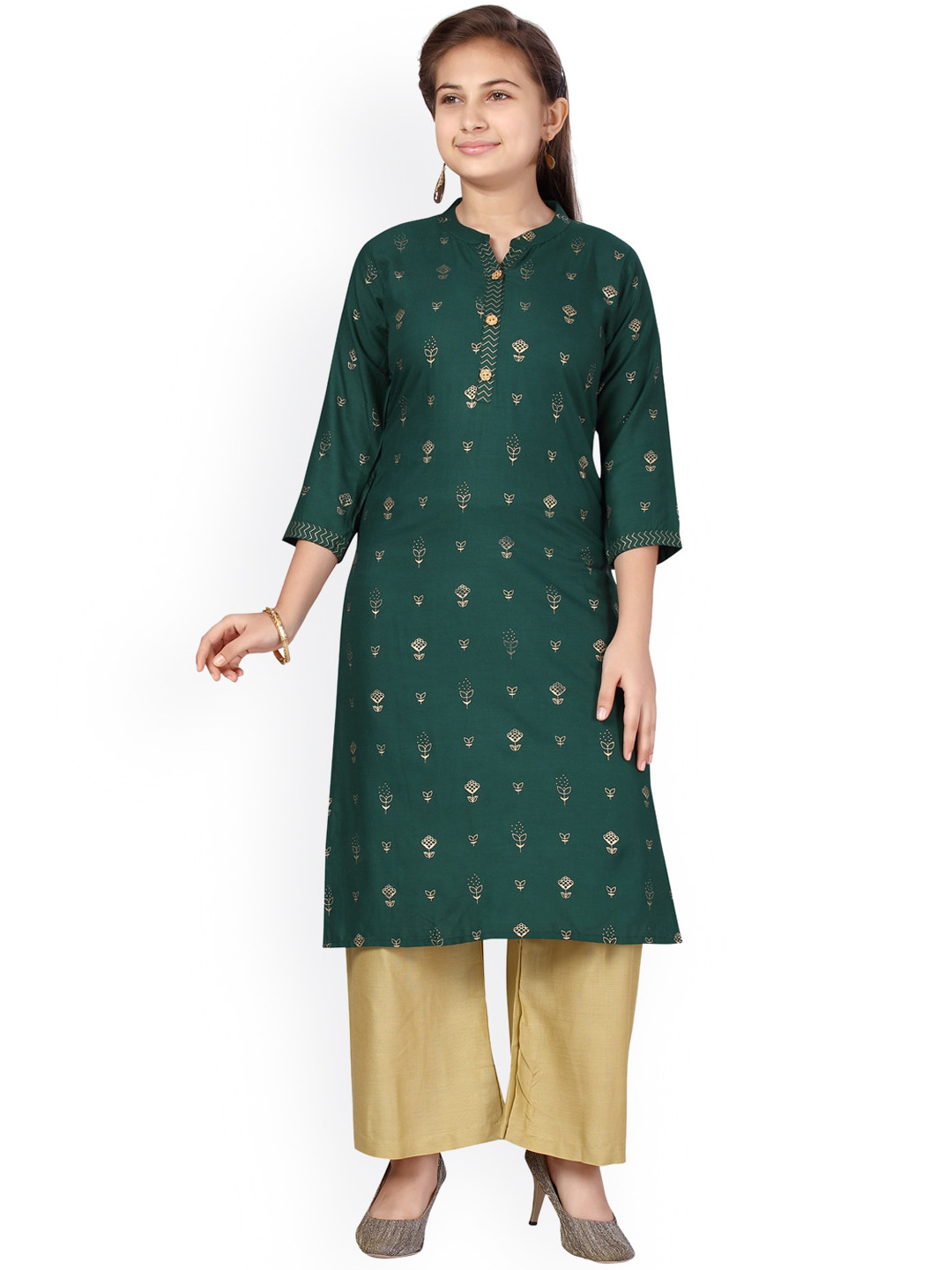 Aarika Girls Green Floral Printed Pure Cotton Kurta with Palazzos 
Aarika Girls Green Floral Printed Pure Cotton Kurta with Palazzos