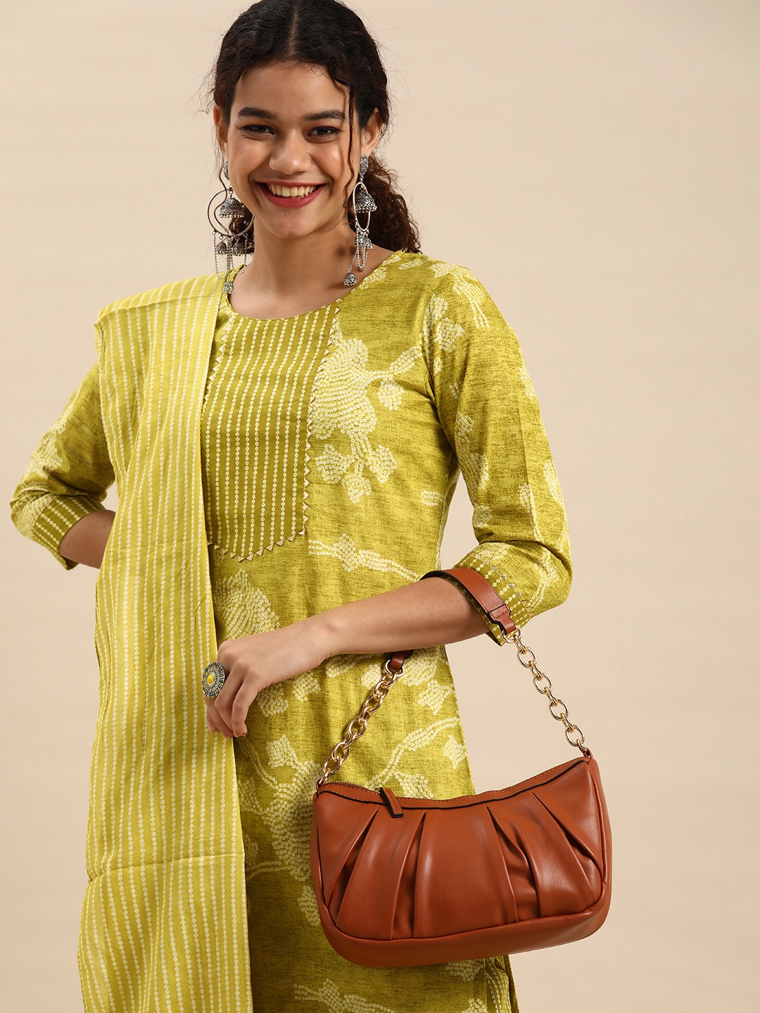 Anouk Women Lime Green Pure Cotton Printed Gotta Patti Kurta with Palazzos & Dupatta
Anouk Women Lime Green Pure Cotton Printed Gotta Patti Kurta with Palazzos & Dupatta