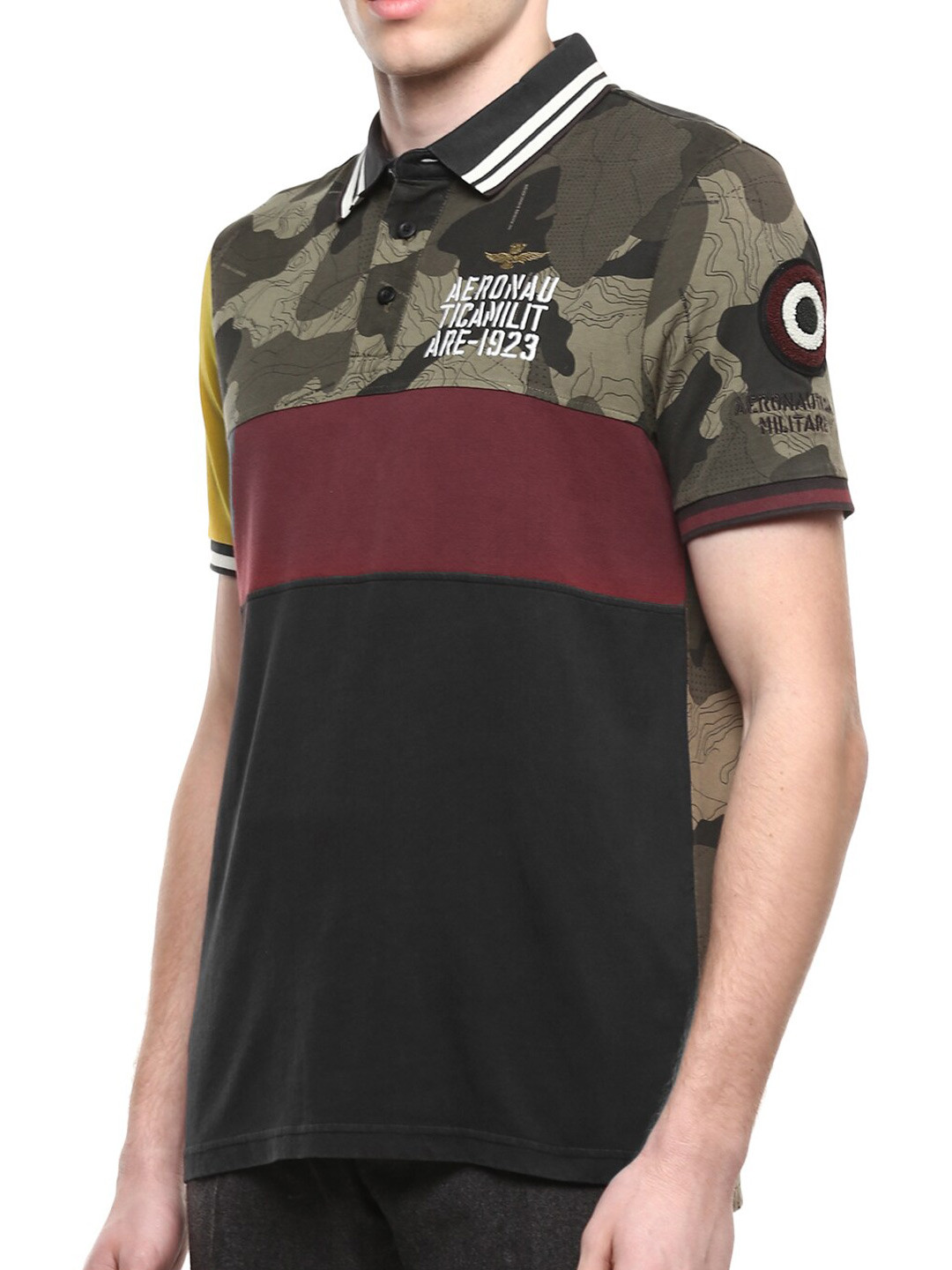Aeronautica Militare Men Olive Green & Black Colourblocked Polo Collar Pure Cotton T-shirt
Aeronautica Militare Men Olive Green & Black Colourblocked Polo Collar Pure Cotton T-shirt