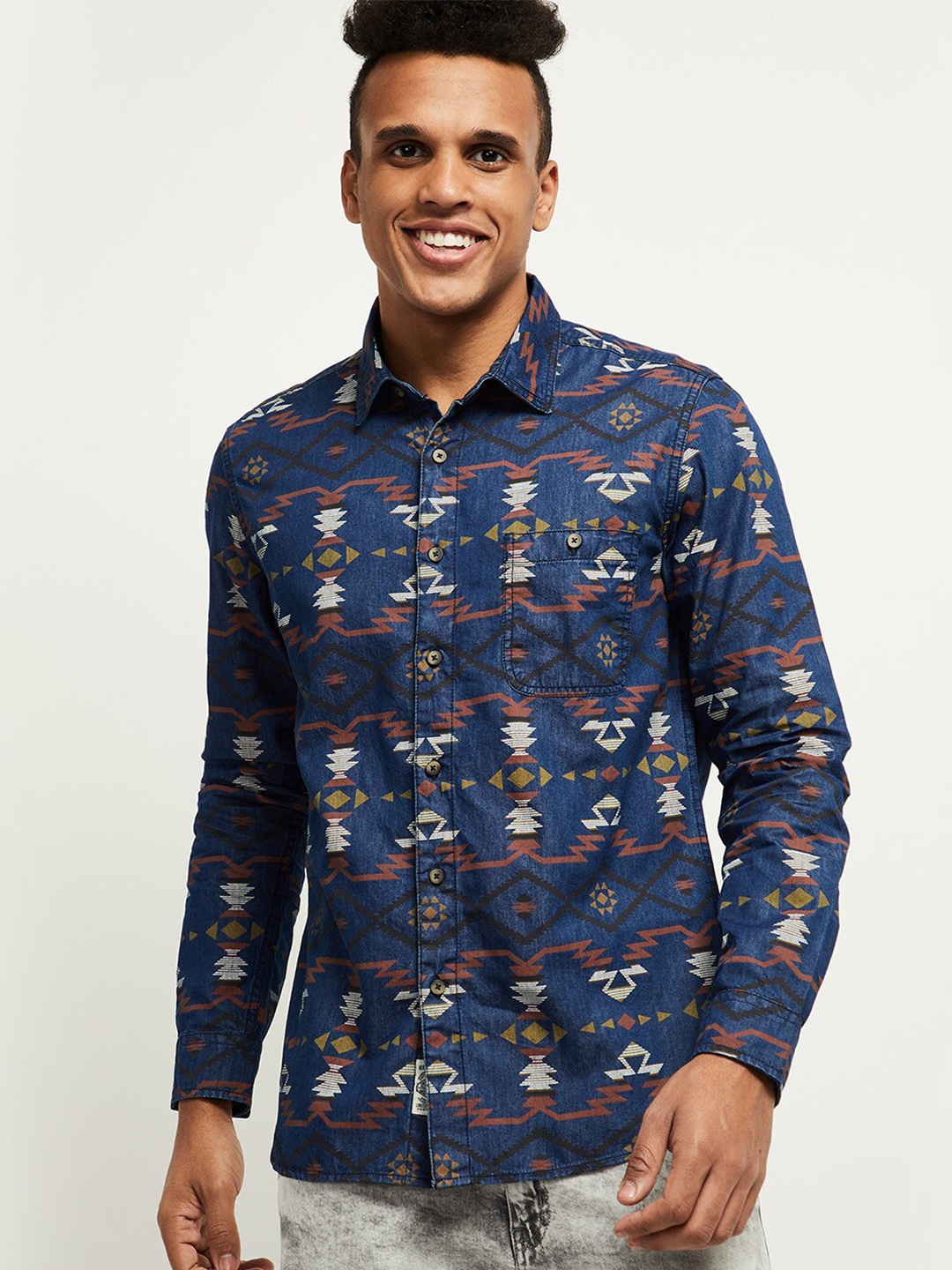 max Men Blue Regular Fit Abstract Opaque Printed Cotton Casual Shirt with Chest Pocket
max Men Blue Regular Fit Abstract Opaque Printed Cotton Casual Shirt with Chest Pocket