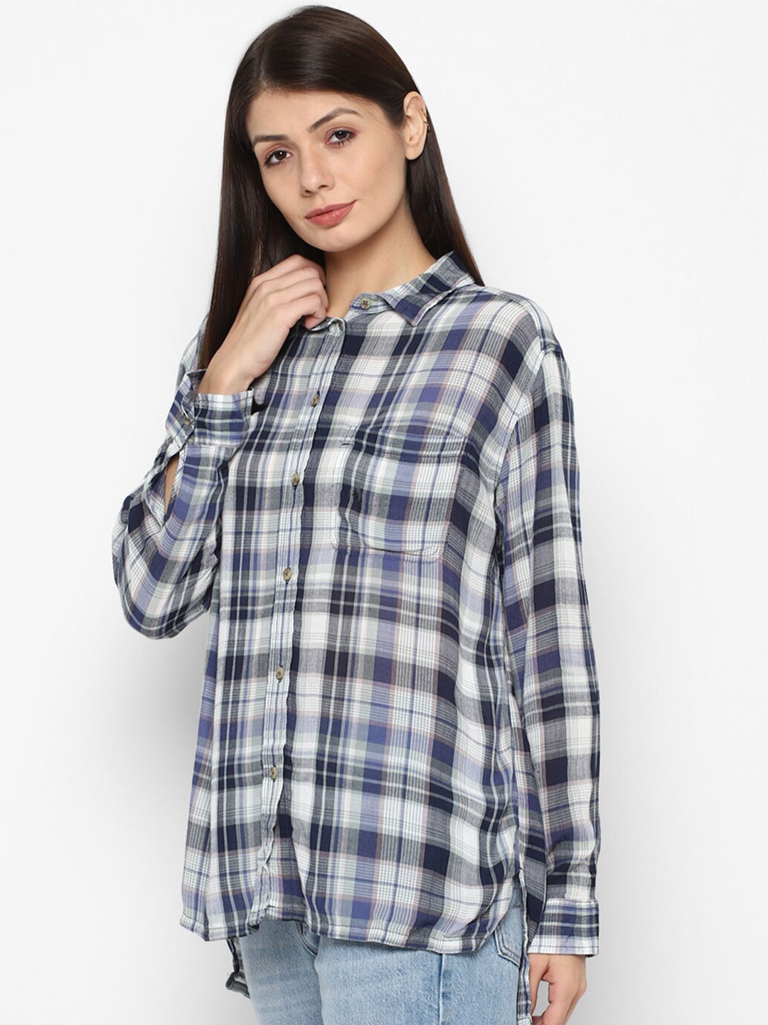AMERICAN EAGLE OUTFITTERS Women Off White & Navy Blue Tartan Checks Cotton Casual Shirt
AMERICAN EAGLE OUTFITTERS Women Off White & Navy Blue Tartan Checks Cotton Casual Shirt