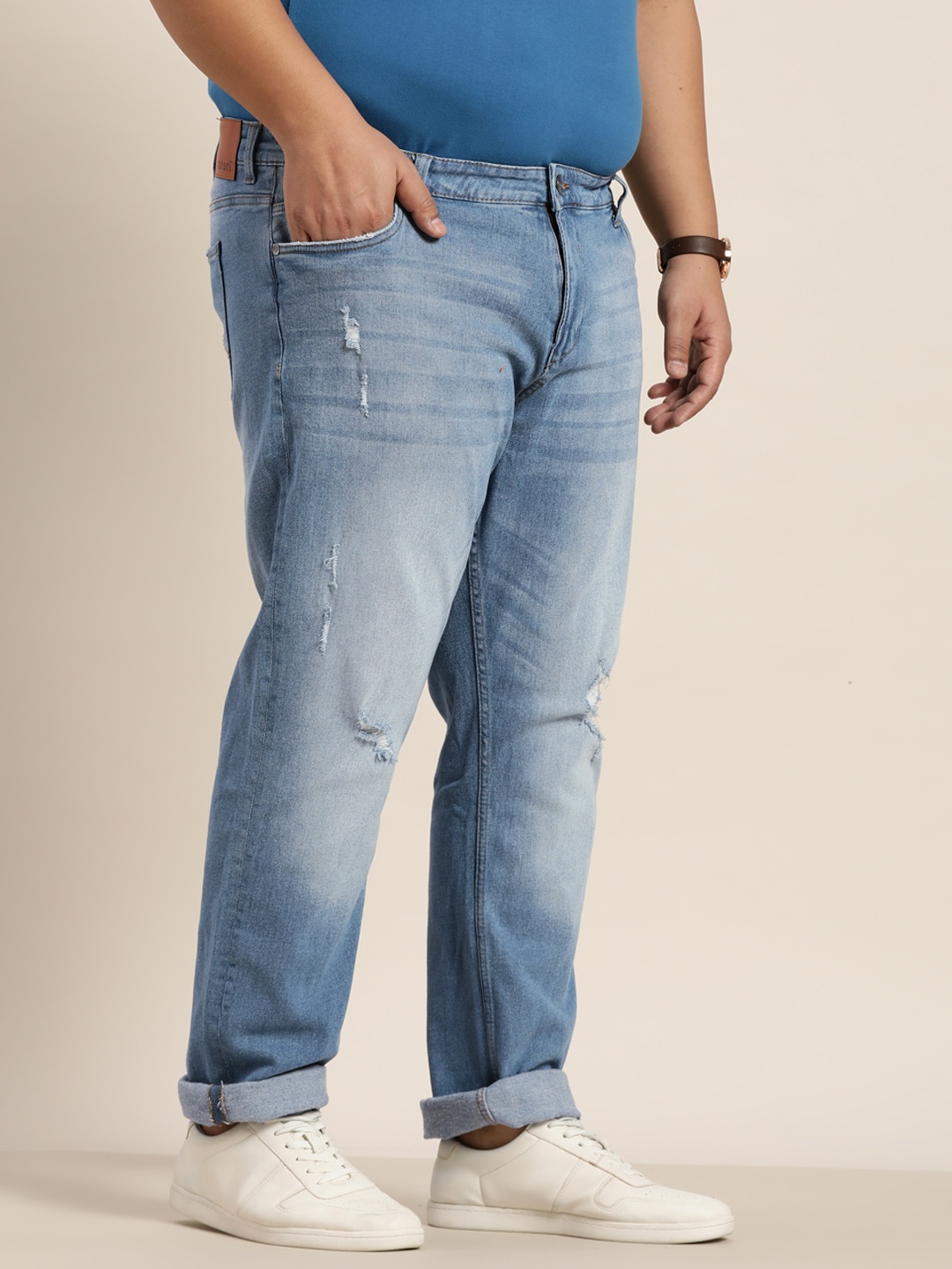 Sztori Men Plus Size Blue Slim Tapered Fit Low Distressed Light Fade Stretchable Jeans
Sztori Men Plus Size Blue Slim Tapered Fit Low Distressed Light Fade Stretchable Jeans