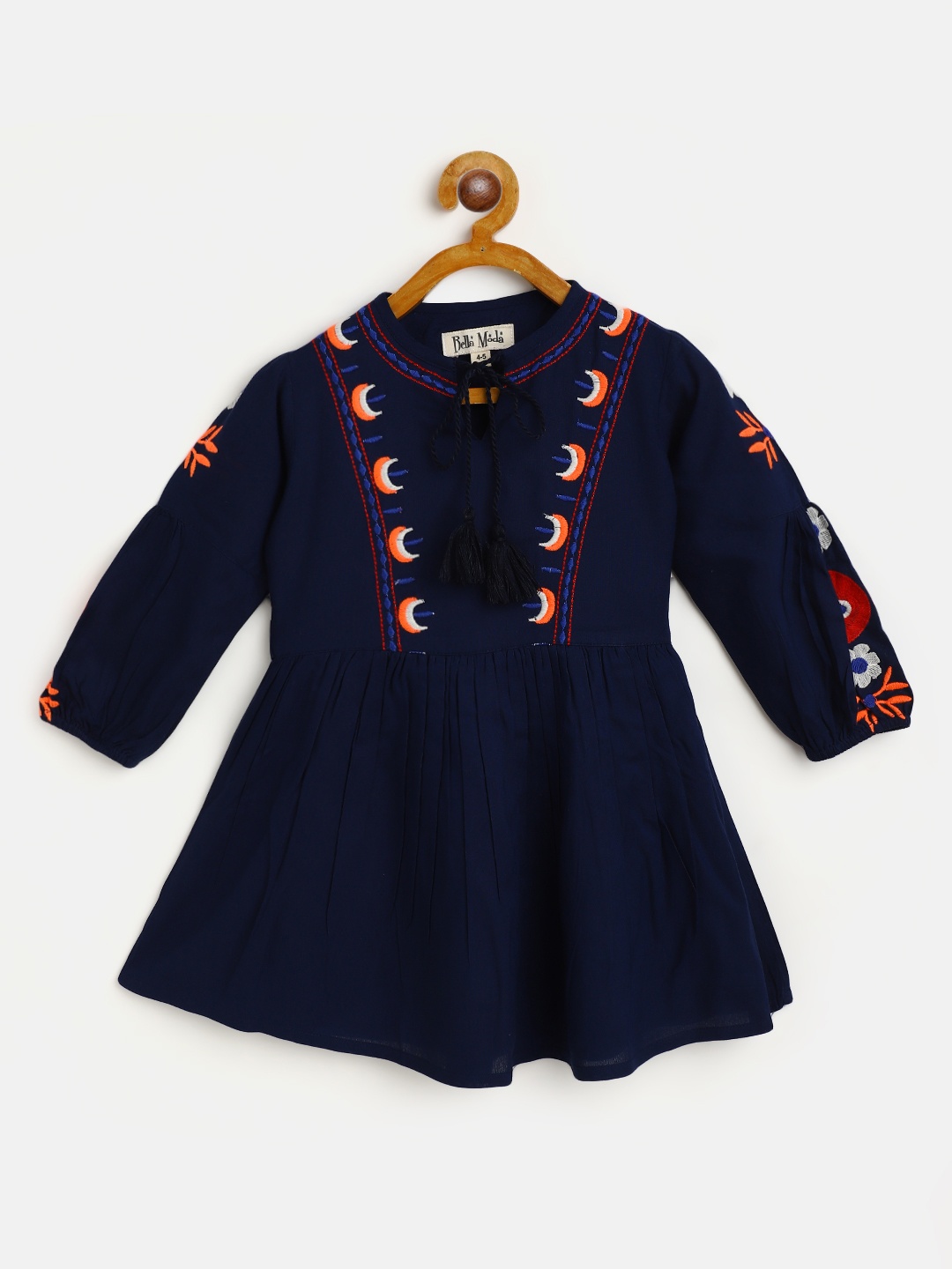 Bella Moda Navy Blue Ethnic Motifs Embroidered Tie-Up Neck Pure Cotton A-Line Dress
Bella Moda Navy Blue Ethnic Motifs Embroidered Tie-Up Neck Pure Cotton A-Line Dress