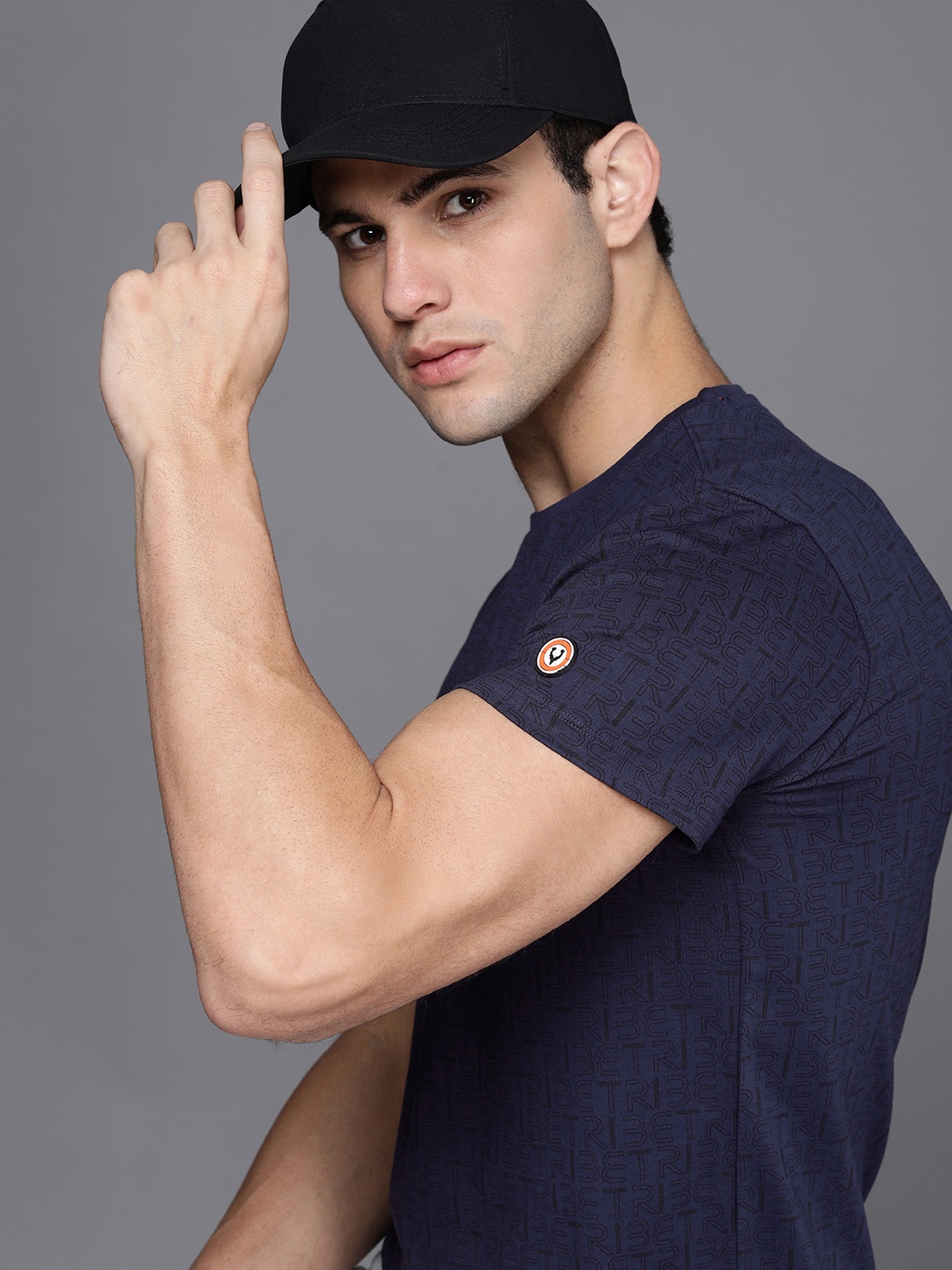 Allen Solly Tribe Men Navy Blue Brand Logo Print Round Neck Regular Sleeves T-shirt
Allen Solly Tribe Men Navy Blue Brand Logo Print Round Neck Regular Sleeves T-shirt