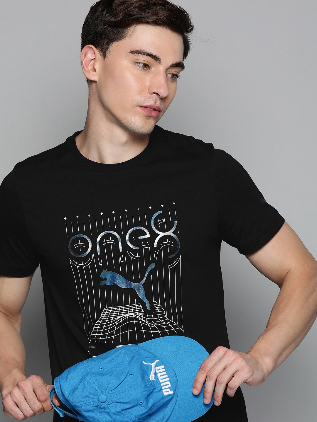 one8 x PUMA Men Black & White Brand Logo One8Core Pure Cotton Virat Kohli Slim Fit T-shirt
one8 x PUMA Men Black & White Brand Logo One8Core Pure Cotton Virat Kohli Slim Fit T-shirt