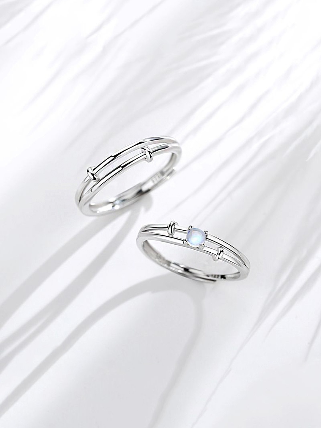 Yellow Chimes Set of 2 Silver-Plated & White Crystal-Studded Adjustable Couple Finger Ring
Yellow Chimes Set of 2 Silver-Plated & White Crystal-Studded Adjustable Couple Finger Ring