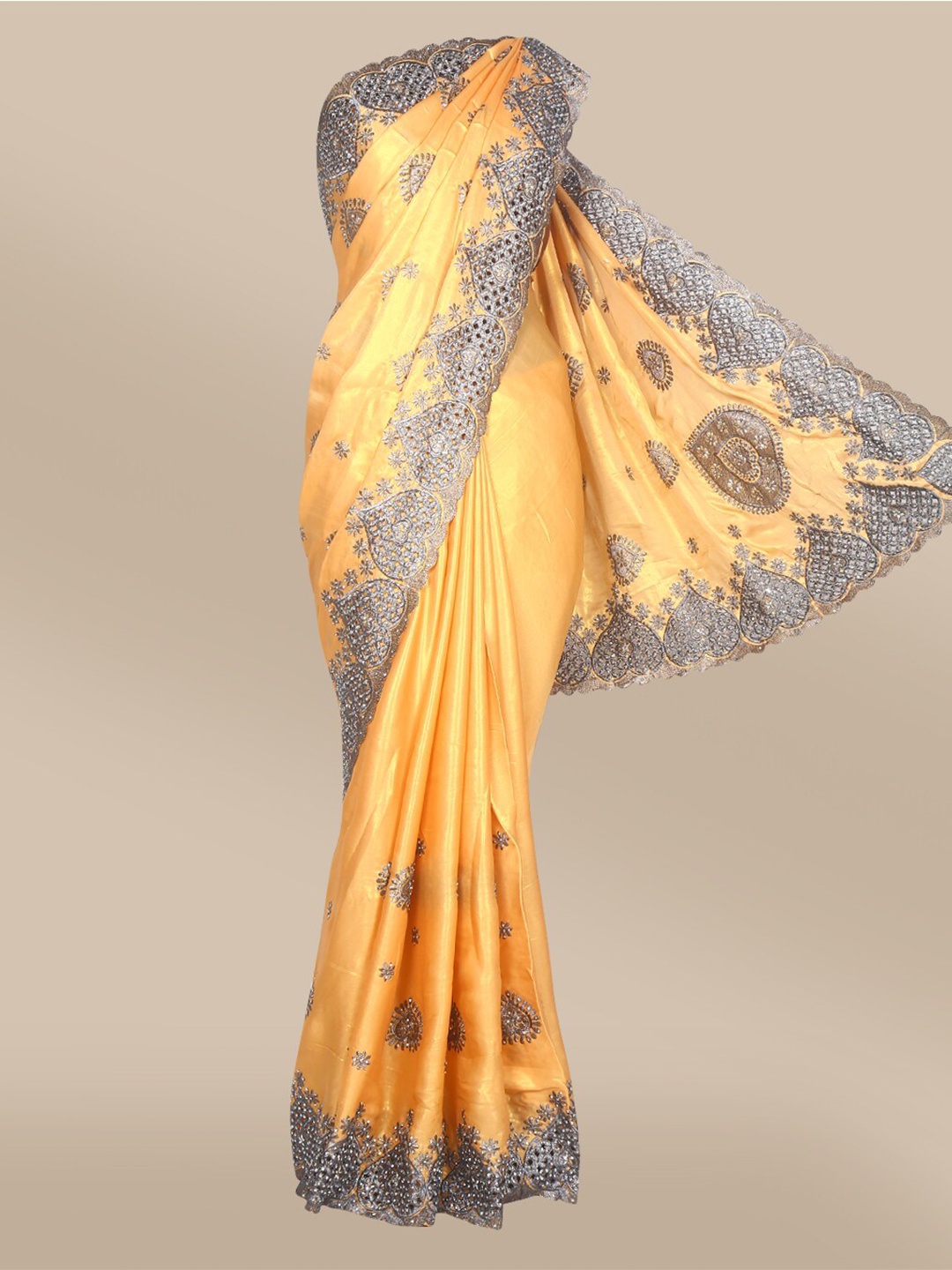 The Chennai Silks Gold-Toned & Grey Embellished Beads and Stones Fusion Saree
The Chennai Silks Gold-Toned & Grey Embellished Beads and Stones Fusion Saree