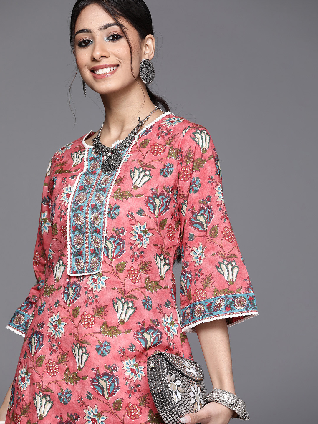 Libas Women Multicoloured Floral Printed Floral Kurta, Multi
Libas Women Multicoloured Floral Printed Floral Kurta, Multi