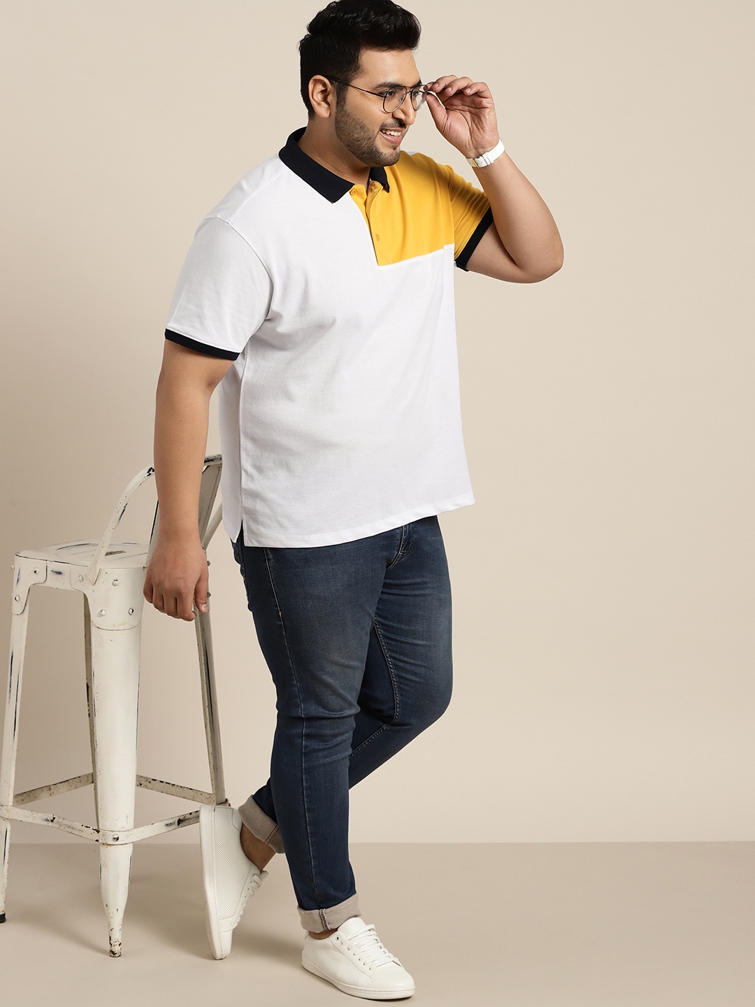 Sztori Men Plus Size Men White & Yellow Pure Cotton Colourblocked Polo Collar T-shirt
Sztori Men Plus Size Men White & Yellow Pure Cotton Colourblocked Polo Collar T-shirt