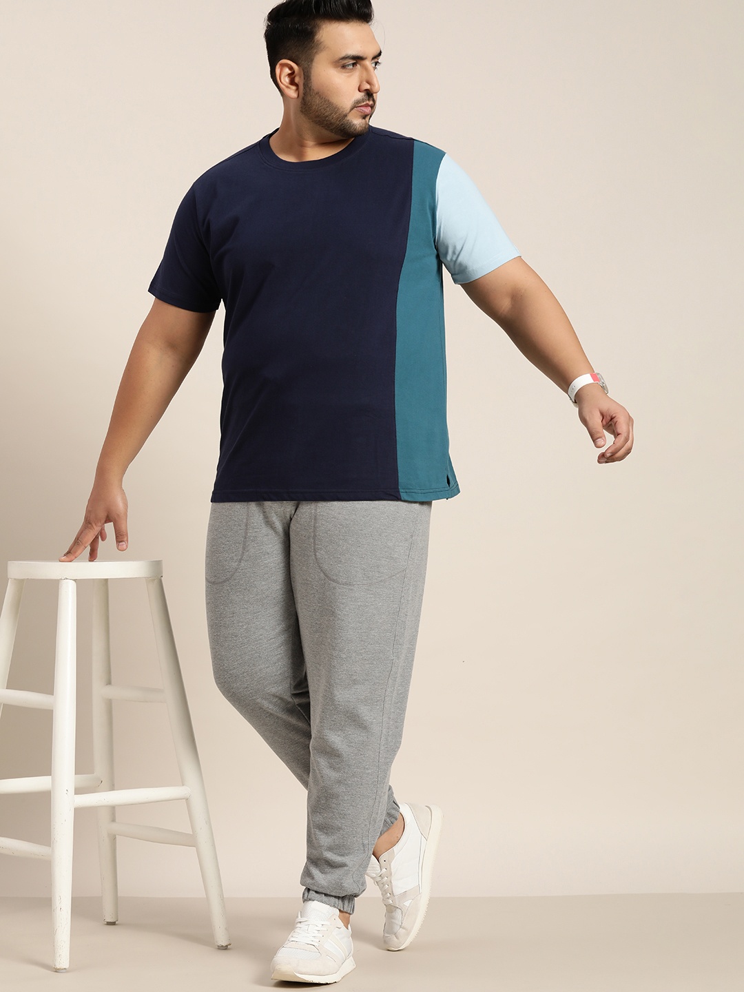 Sztori Men Plus Size Grey Melange Solid Joggers