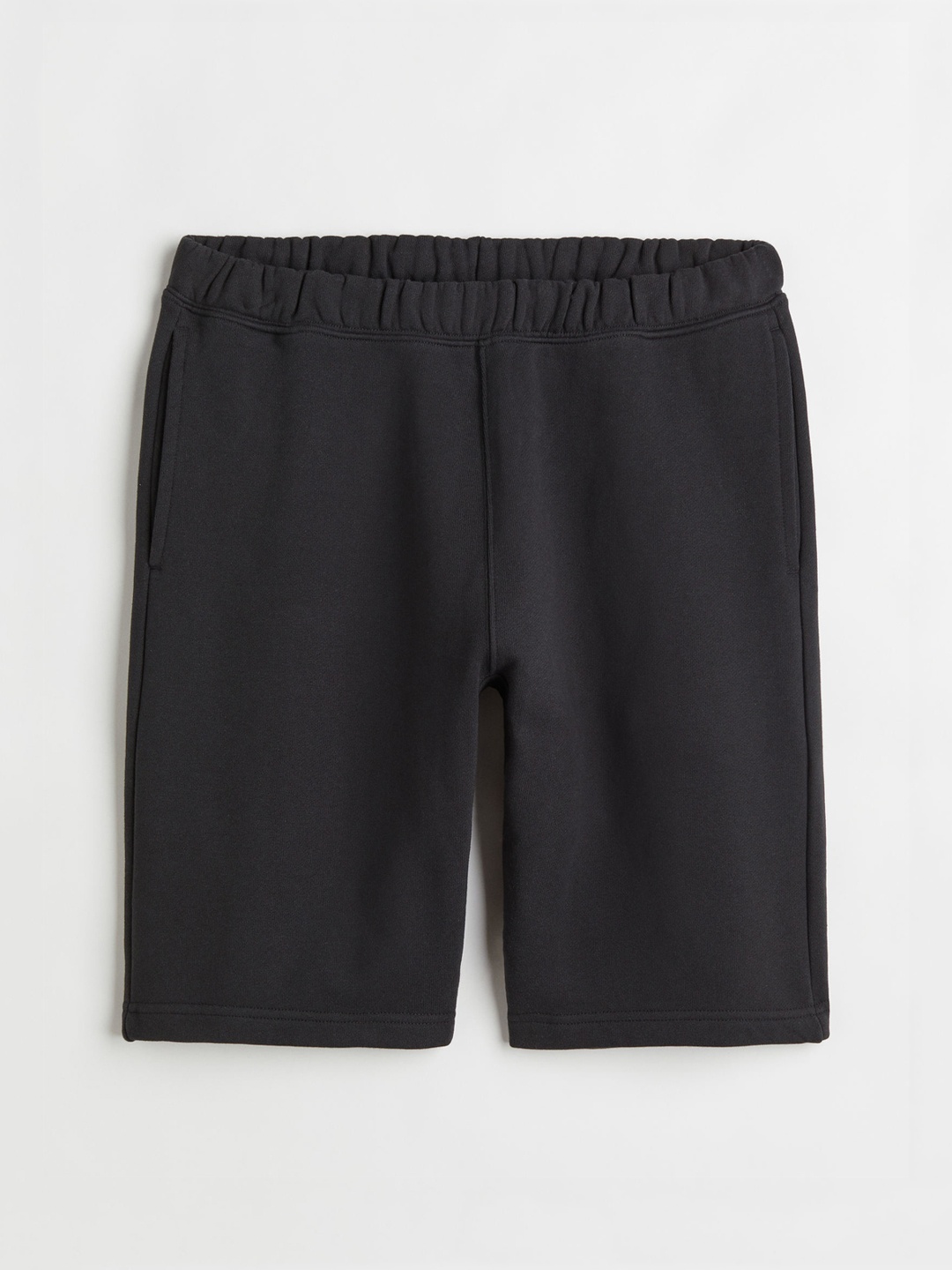 H&M Men Relaxed Fit Cotton jogger shorts, Black